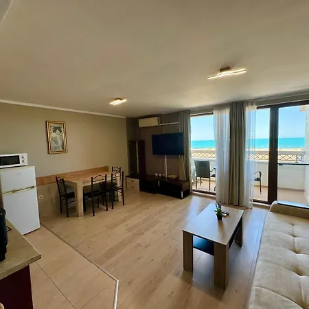 Aparthotel Teos