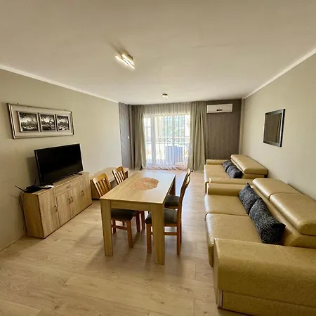 Teos Aparthotel