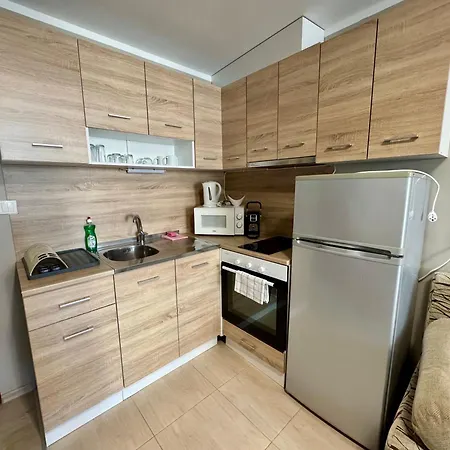 Teos Aparthotel 4*